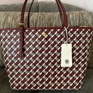 TORY BURCH GEO LOGO